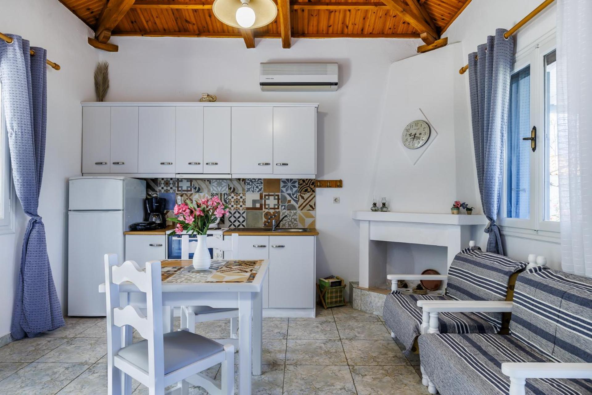 Anesis Apartment 2 Fireplace Skopelos Extérieur photo